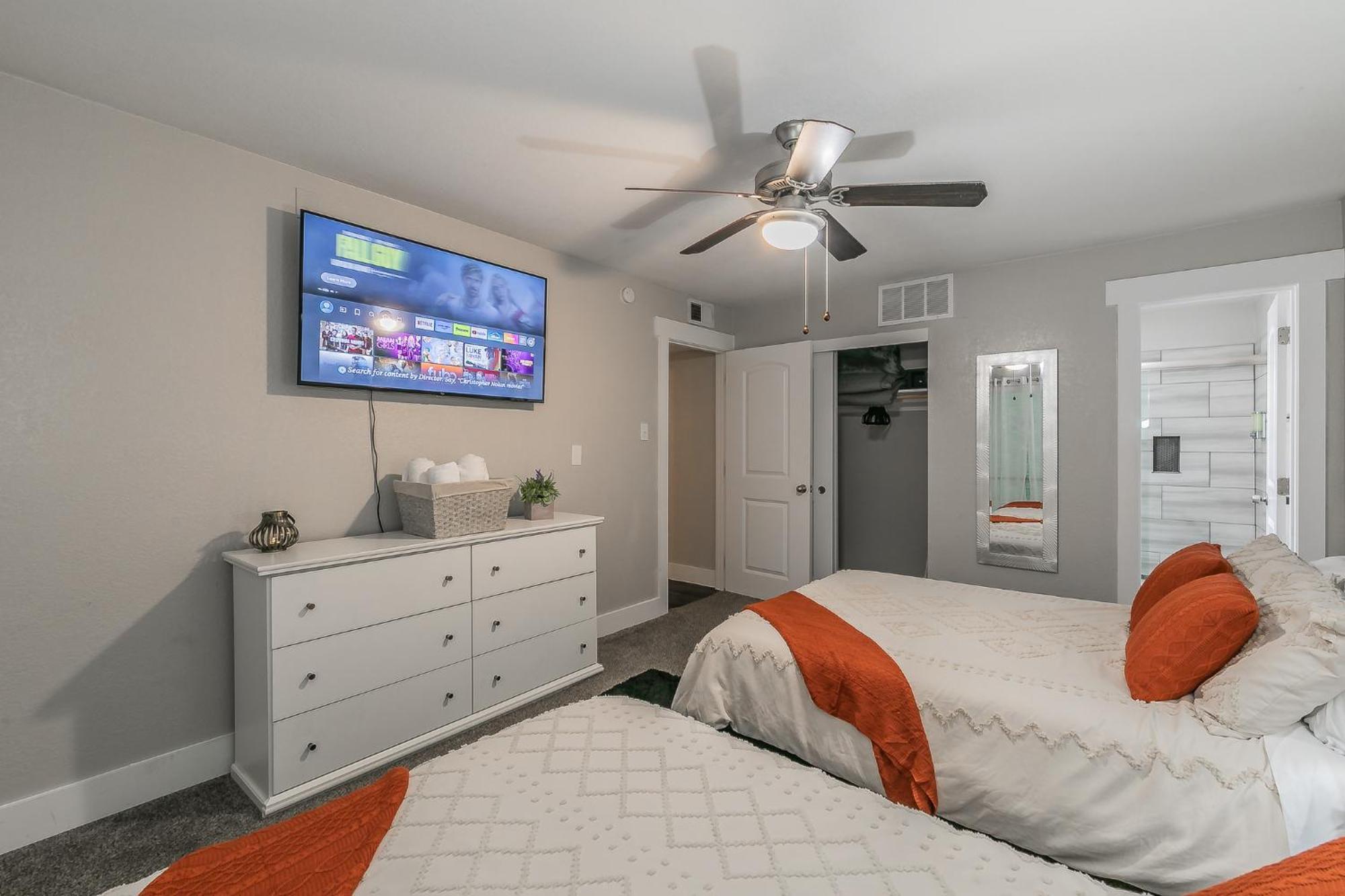 Cozy 2Br Farmhouse Apt - Sleeps 8 - Free Parking! Arlington Exteriér fotografie