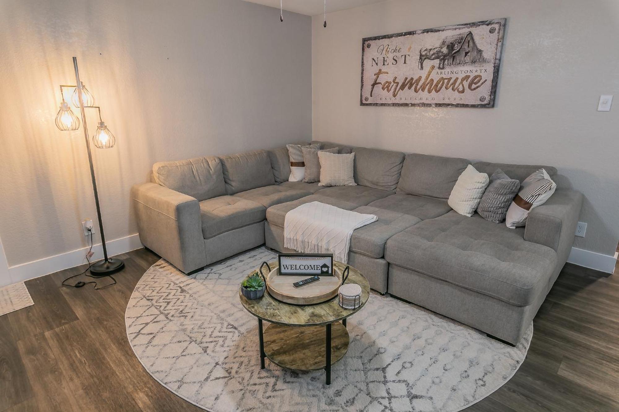 Cozy 2Br Farmhouse Apt - Sleeps 8 - Free Parking! Arlington Exteriér fotografie