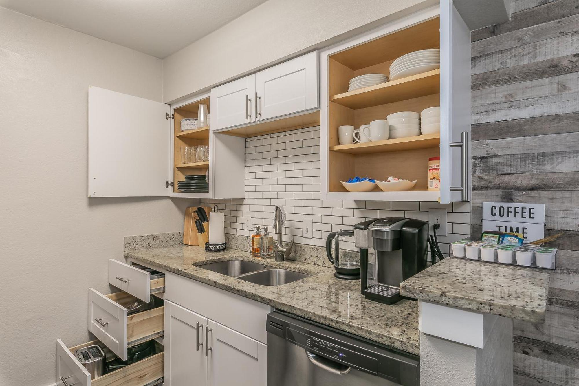 Cozy 2Br Farmhouse Apt - Sleeps 8 - Free Parking! Arlington Exteriér fotografie
