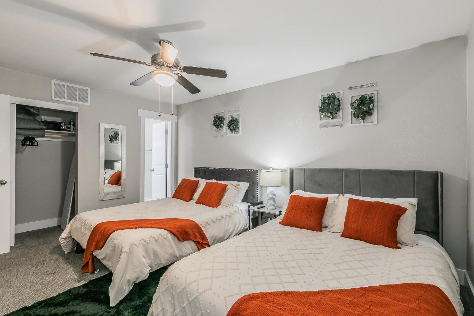 Cozy 2Br Farmhouse Apt - Sleeps 8 - Free Parking! Arlington Exteriér fotografie
