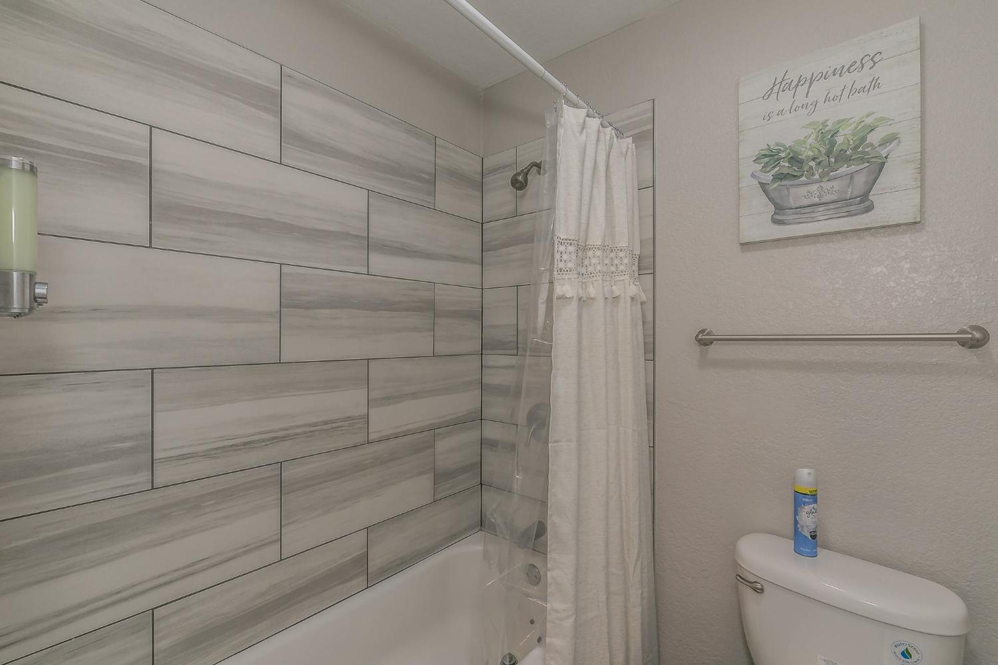 Cozy 2Br Farmhouse Apt - Sleeps 8 - Free Parking! Arlington Exteriér fotografie