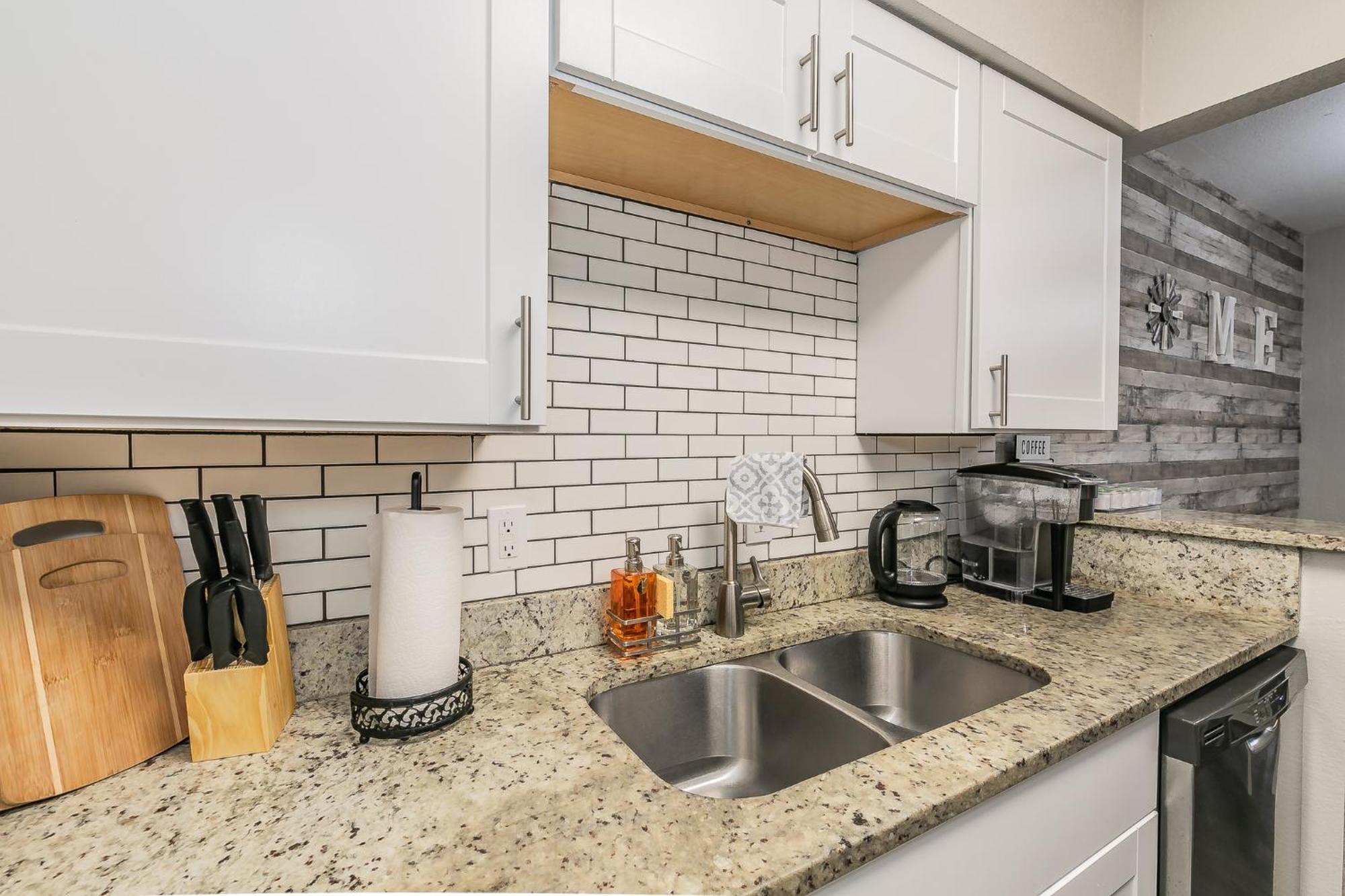 Cozy 2Br Farmhouse Apt - Sleeps 8 - Free Parking! Arlington Exteriér fotografie
